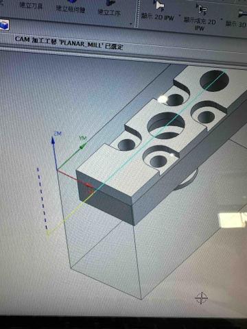 岑右許 - 自動化設備零組件3D建模及加工