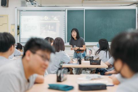 職涯引路人阿紫｜職涯諮詢x 求職面試 - 擔任校園職涯講座講師