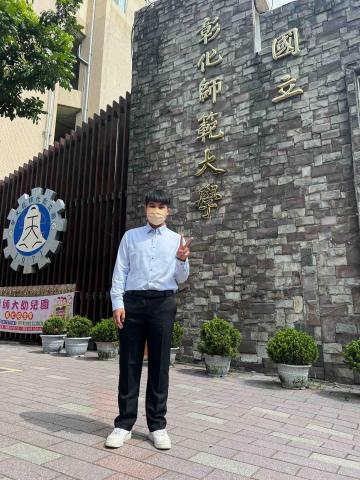 提供112數b服務的專家黃柏榮