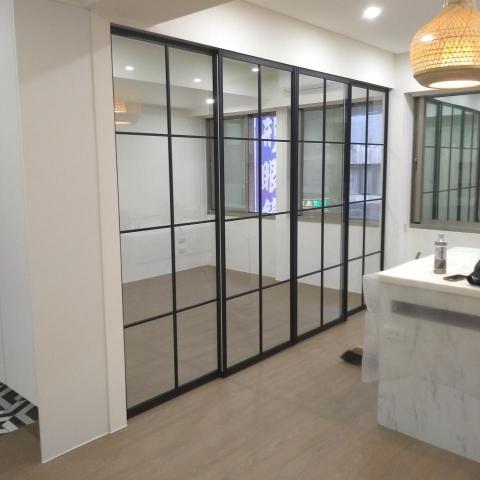 提供28服務的專家林煜烝