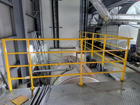 屏東富瀛不鏽鋼 - 高雄科技廠-欄杆.廁所扶手.爬梯