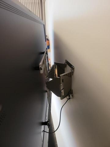 MARS - LG 75吋電視使用
原廠伸縮架
LG LSW440B
安裝於木作牆