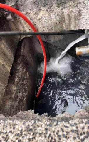 國騰企業社 - 水刀洗管 國騰企業社 - 水刀洗管