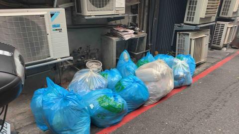 曜丞 - 代收垃圾