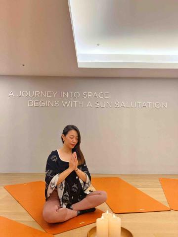 Vivian - 瑜珈靜心引導畫面