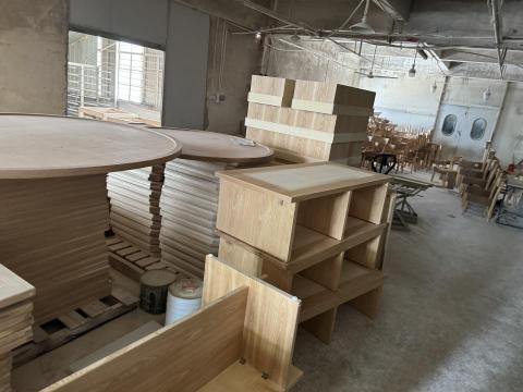 餐桌椅批發零售商 - 木頭作品