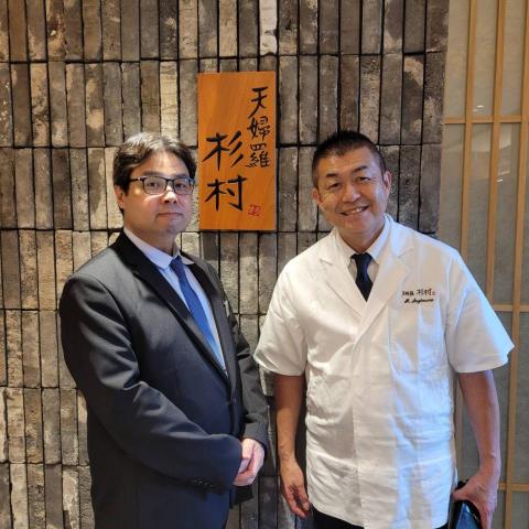 日文即時/逐步/隨行口譯(工商會議/展場)林大凱 - 2024/06/01-21橘焱胡同餐飲集團與日本靜岡「天婦羅杉村」合作插旗於台北萬豪酒店記者會等開幕活動口譯 日文即時/逐步/隨行口譯(工商會議/展場)林大凱 - 2024/06/01-21橘焱胡同餐飲集團與日本靜岡「天婦羅杉村」合作插旗於台北萬豪酒店記者會等開幕活動口譯