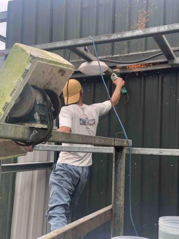 帆順工程行 - 屋頂拆除作業