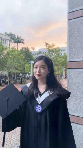 提供23服務的專家卓子晴