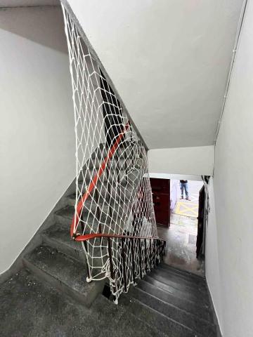 呂柏儀 - 防墜網安裝