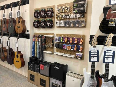 【鴻億音樂HI MUSIC】-教學諮詢-社團規劃-桃園最專業 -  門市