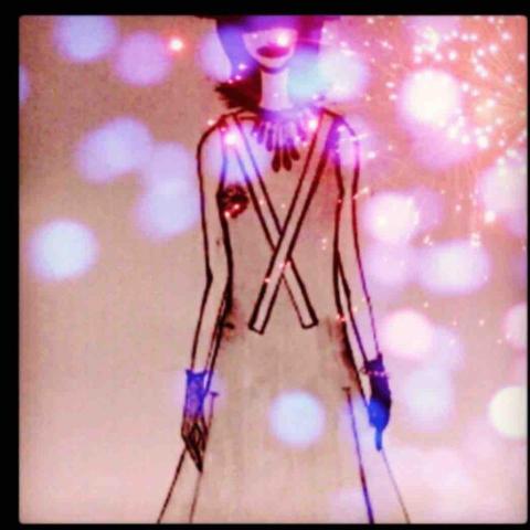 穎珊工作室 - 服裝畫