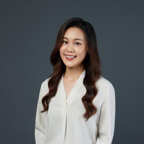 提供edm服務的專家Christine