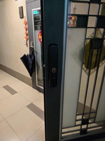 萬銓鎖店 汐止南港內湖24小時開鎖/電子鎖安裝代工 - 飛利浦702E
