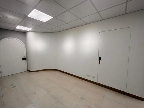 周恩澤 - 台中大里商業空間