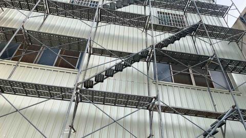 上巧工程行 - 桃園台中消防RC牆白鐵烤漆新建工程