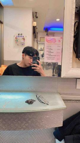 提供羽球規則服務的專家洪晙凱