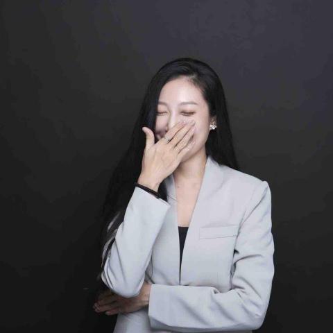 提供裝修設計與估算服務的專家Una