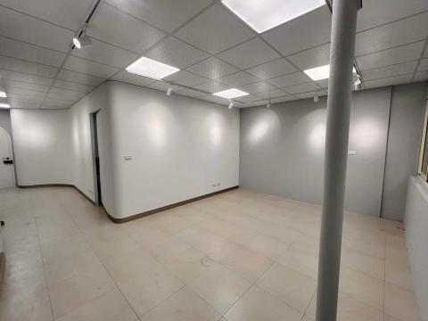 澄澈空間設計工作室 - 台中大里-商空(美業)