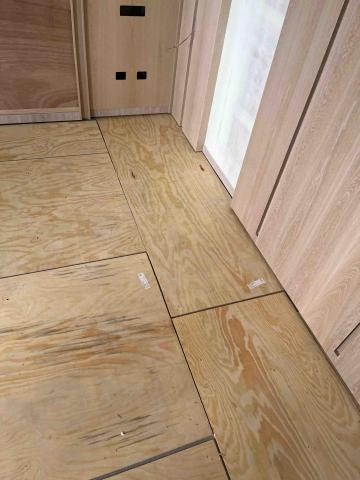 自營方先生 - 平鋪工法