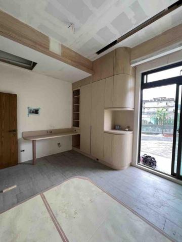 宸格工藝社 - 轉角圓弧造型衣櫃