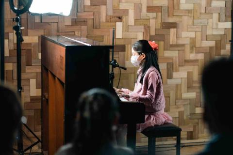 好窩音樂|成人鋼琴教學♪Hower老師 - 學生發表會_學生演出照 好窩音樂|成人鋼琴教學♪Hower老師 - 學生發表會_學生演出照