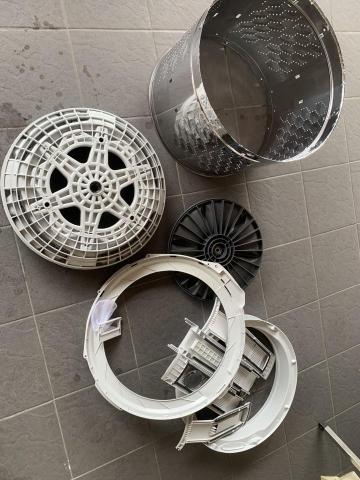 南投小胡 冷氣/洗衣機 清洗職人 - 洗衣機清洗後內桶細部分解