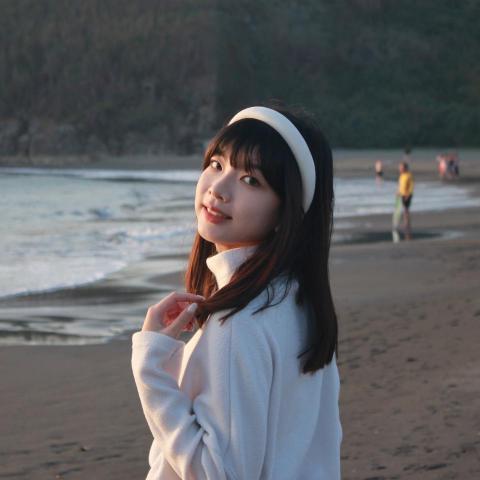 提供工作服高雄服務的專家郭祐岑