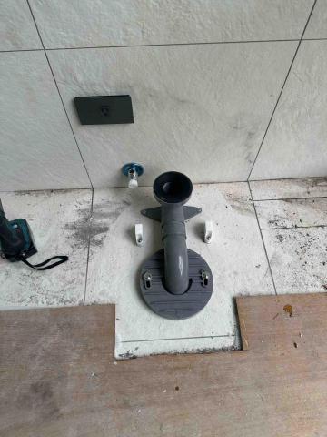 合信水電 - TOTO 馬桶安裝