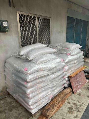 搬貨啊珍 - 就算送飼料送到台東，也使命必達