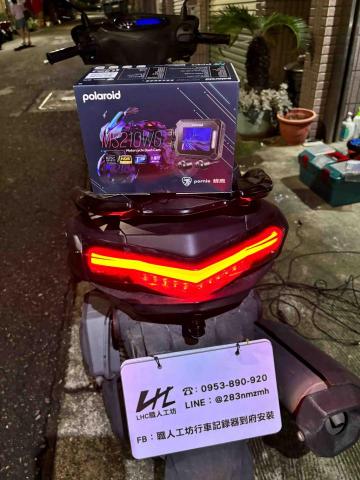 職人工坊行車記錄器 - 安裝照