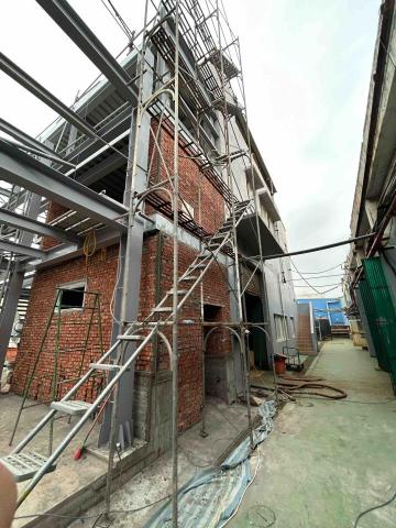 謝承江 - 大小場砌磚