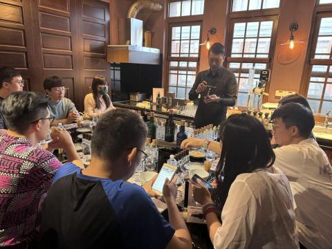 Ada Hsu - KINOBE 大稻埕琴酒節活動