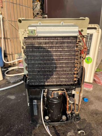 鴻人電器行 - 除濕機保養 鴻人電器行 - 除濕機保養