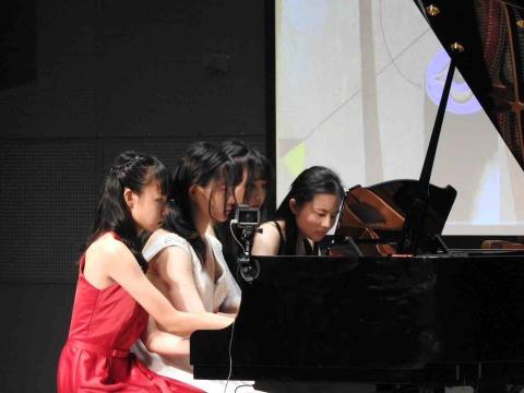 梁玉樺（鋼琴家教/陪練） - 