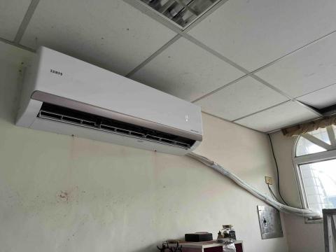 鴻人電器行 - 冷氣安裝
