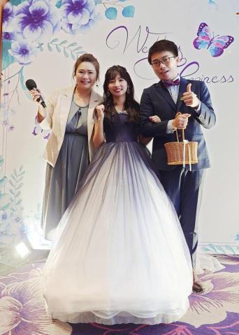 雅玫🌹|婚禮主持|活動主持|抓周主持 - 新人合影