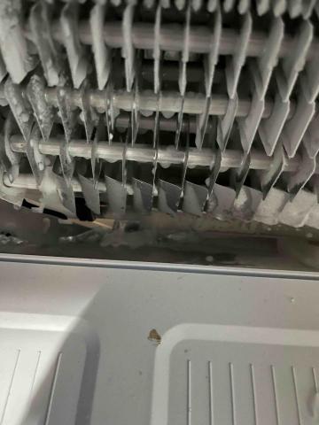 鴻人電器行 - 冰箱冷凍排水堵塞清洗 鴻人電器行 - 冰箱冷凍排水堵塞清洗