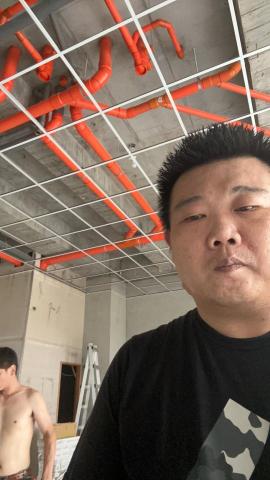 東和室內裝修工程行 - 明架天花板骨料施工完成 待封板