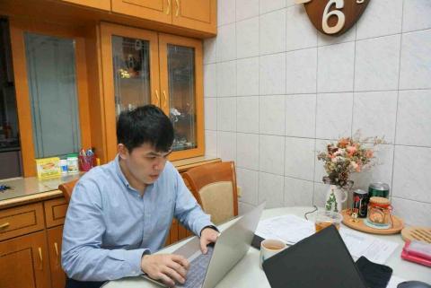 提供jlpt服務的專家李苙源