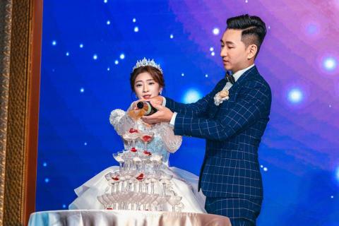 多方位攝影師/婚禮主持人 - 婚禮香檳塔儀式
