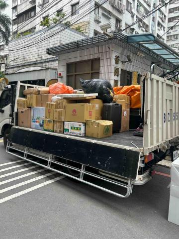 洪偉清 - 6/8搬家；新北土城<台南永康