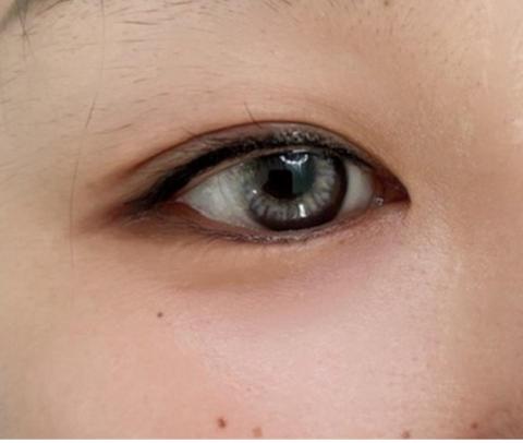 YI HSIN の舞妝美學 - 自然隱形眼線