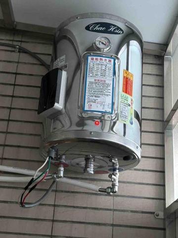賦羿水電工程 - 安裝電熱水器