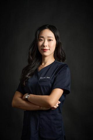 右邊映像工作室 - 形象照