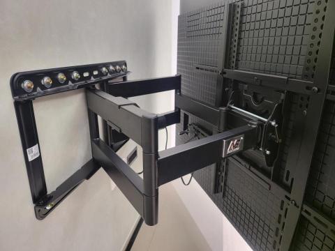 MARS - SONY 65吋電視使用
雙臂式伸縮架
NB SP5
安裝於木作牆