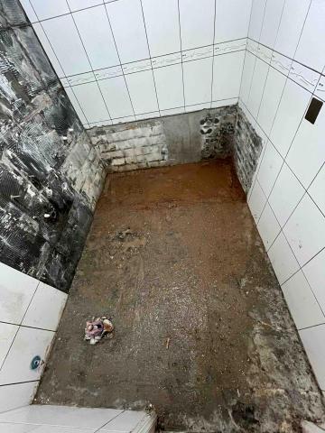 抓立得 - 浴缸衛浴設備拆除 壁磚地磚拆除-泥作打底-防水-貼磚