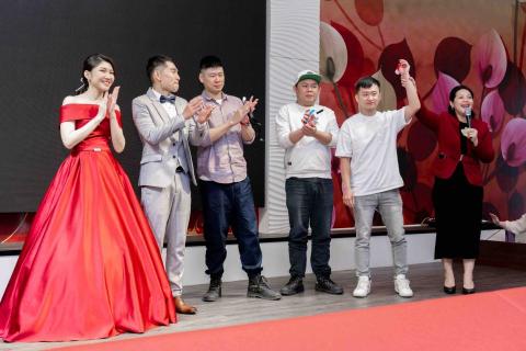 欣宜 婚禮/訂結儀式/抓周/收涎 主持人 - 婚禮遊戲