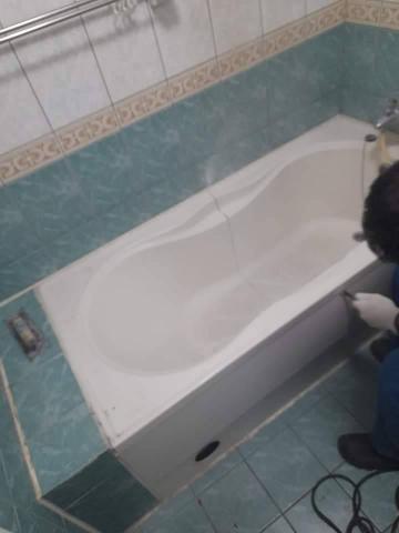 安氏國際。 磁磚。油漆。 家庭裝修 - 破除舊浴缸做乾濕分離區