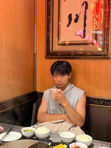 蔡曜丞 - 這是我本人～